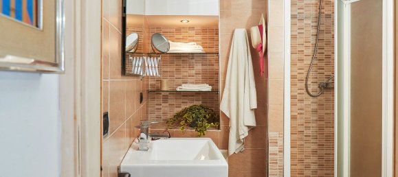 Квартира с 2 комнатами в Лечче, Италия № 283033 22