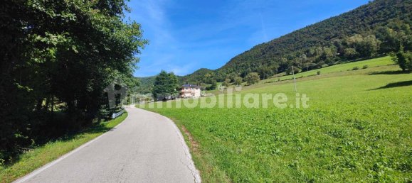 3 bedrooms House in Castelgomberto, Italy No. 344726 5