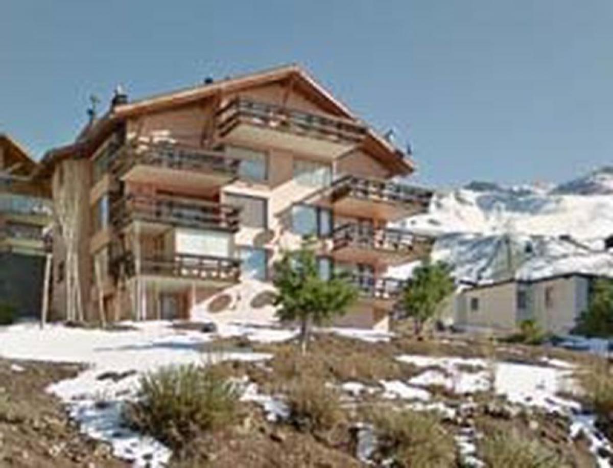 4 bedrooms Apartment in Santiago, Chile No. 1479