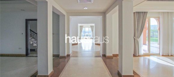 6 bedrooms Villa in Dubai Sports City, UAE No. 98698 6