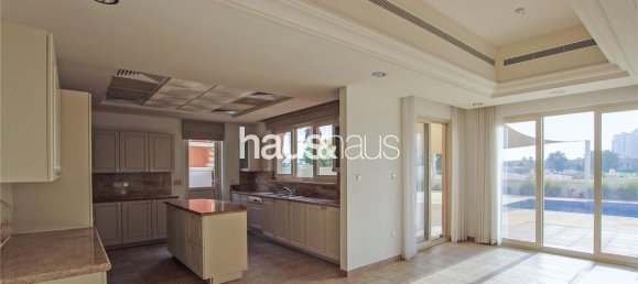 6 bedrooms Villa in Dubai Sports City, UAE No. 98698 8