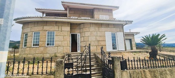 3 غرف نوم منزل في Marco de Canaveses, Portugal رقم 21810 6