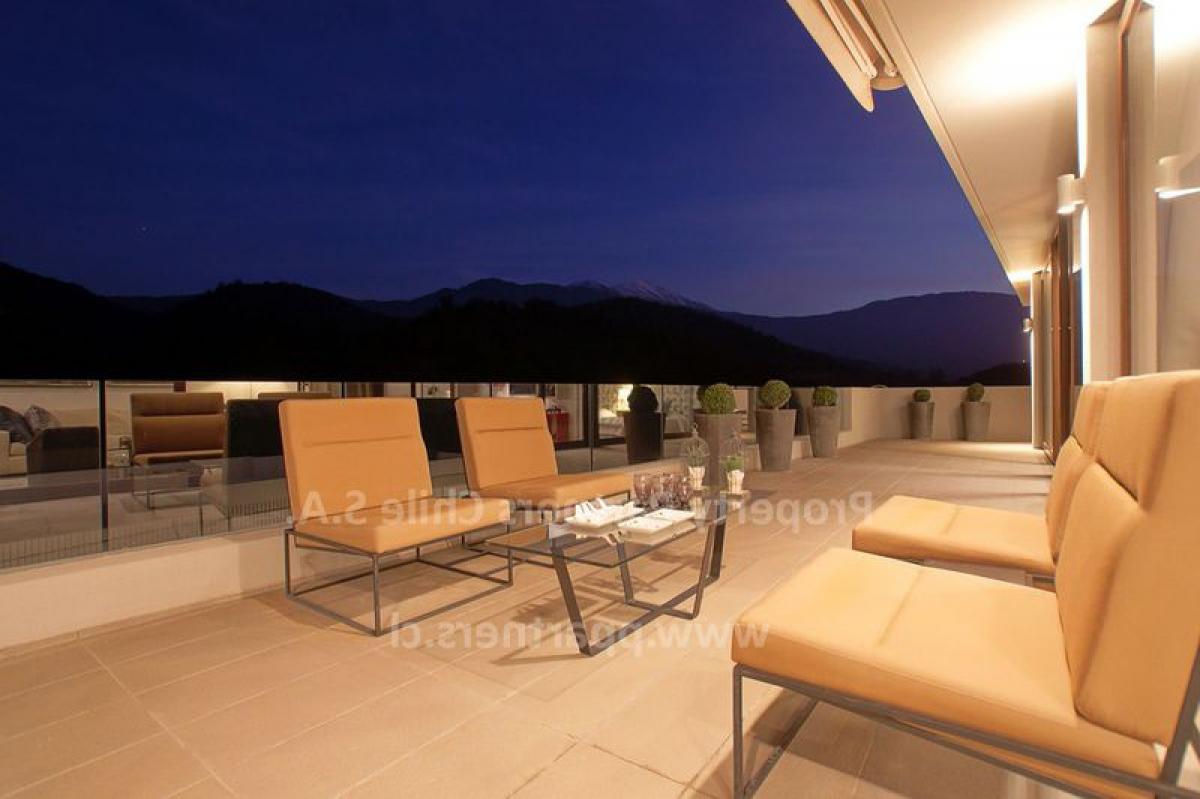 3 bedrooms Apartment in Santiago, Chile No. 2566