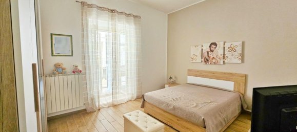 3 rooms Apartment in Palo del Colle, Italy No. 287781 9