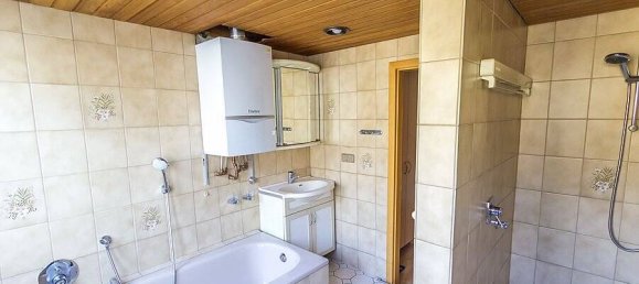 2 chambres Appartement à Leverkusen, Germany No. 70705 9