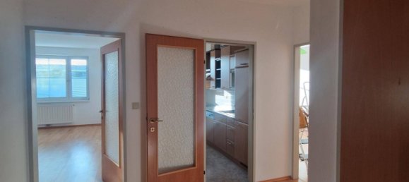 Apartamento de 2 dormitorios en Stockerau, Austria No. 94550 9
