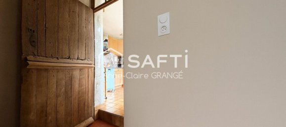 2 bedrooms House in Sarthe, France No. 353465 3