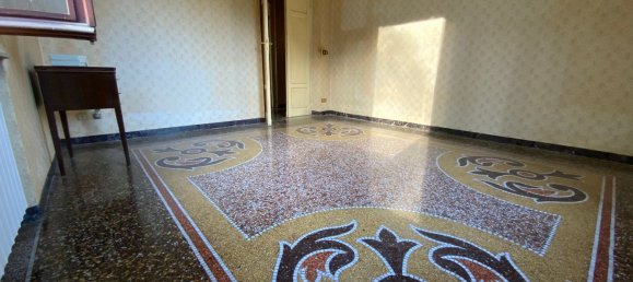 Apartamento de 7 divisões em Genoa, Italy N.º 33250 30