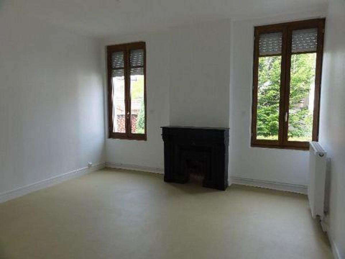 2 bedrooms Condo in Le Creusot, France No. 16004