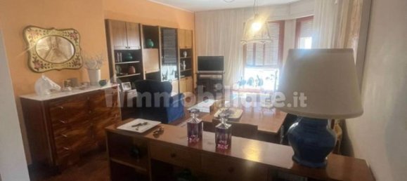 3 bedrooms Apartment in Carrara, Italy No. 299440 3