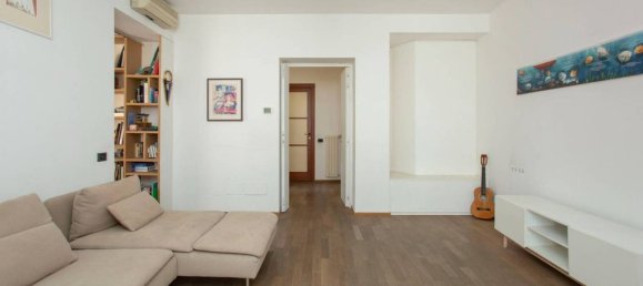 Apartamento de 3 dormitorios en Milan, Italy No. 296852 20