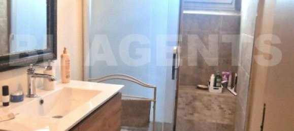 5 bedrooms House in Castelsarrasin, France No. 340370 7