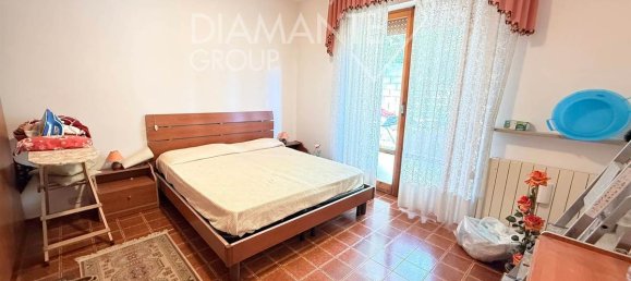 Apartamento de 2 dormitorios en Tuoro sul Trasimeno, Italy No. 232125 8