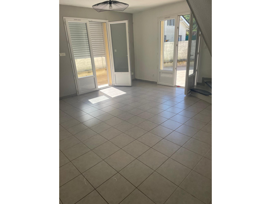 5 Schlafzimmer Wohnung in Scionzier, France, Nr. 347203