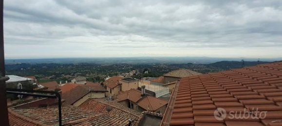 2-salle Appartement à Rocca di Papa, Italy No. 262132 6