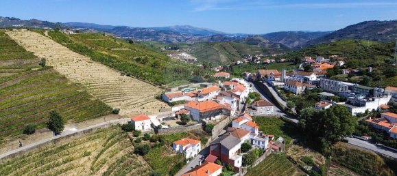 8 chambres Maison à Santa Marta de Penaguiao, Portugal No. 183744 2