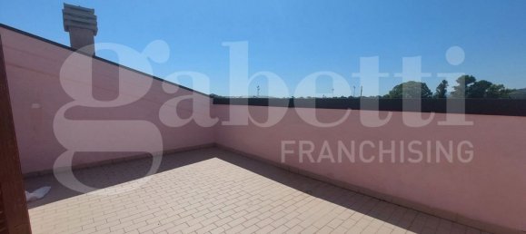 3 Schlafzimmer Penthouse in Tortoreto, Italy, Nr. 313974 5