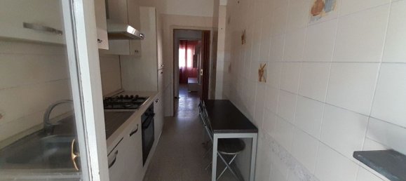 3 rooms Apartment in Novara, Italy No. 270326 3