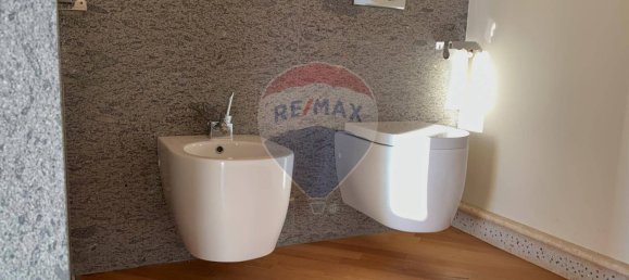 3-salle Penthouse à Varese, Italy No. 83676 12