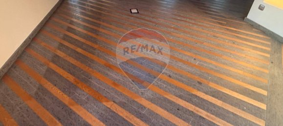 3-salle Penthouse à Varese, Italy No. 83676 17