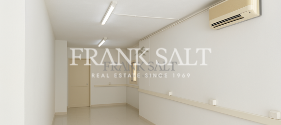  Shop in Saint Paul's Bay, Malta No. 13633 4