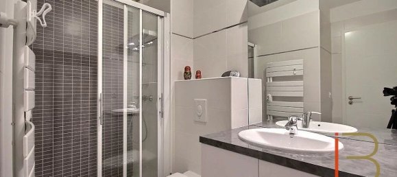 2 bedrooms Apartment in Saint-Raphael, France No. 343417 7