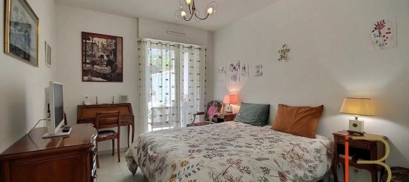 2 bedrooms Apartment in Saint-Raphael, France No. 343417 6