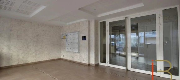 2 bedrooms Apartment in Saint-Raphael, France No. 343417 15