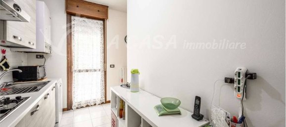 Квартира с 2 спальнями в Медезано, Италия № 119184 5