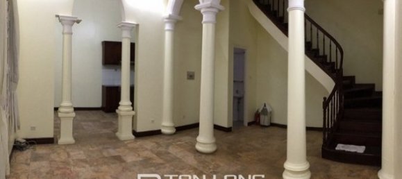 4 غرف نوم منزل في Tay Ho, Vietnam رقم 2013 10