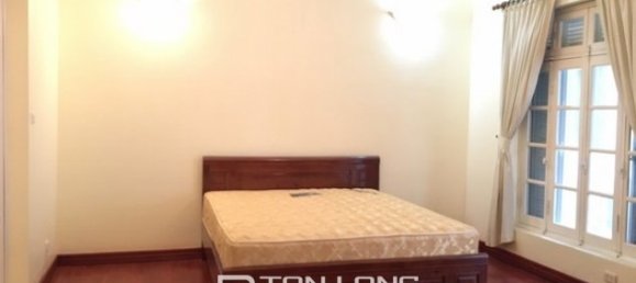 4 غرف نوم منزل في Tay Ho, Vietnam رقم 2013 16