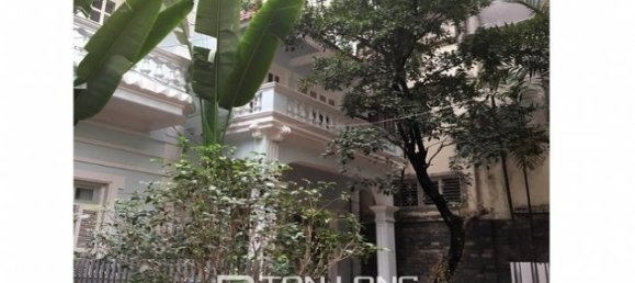 4 غرف نوم منزل في Tay Ho, Vietnam رقم 2013 2