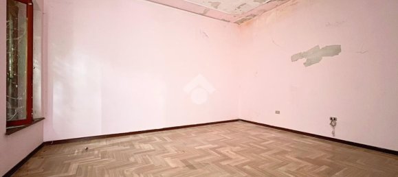 9 bedrooms Villa in Isola Rizza, Italy No. 325194 30