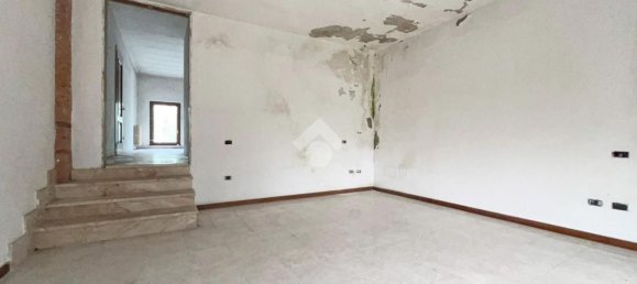 9 bedrooms Villa in Isola Rizza, Italy No. 325194 23