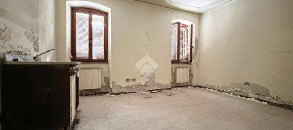 9 bedrooms Villa in Isola Rizza, Italy No. 325194 7