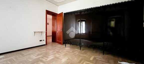 9 bedrooms Villa in Isola Rizza, Italy No. 325194 39