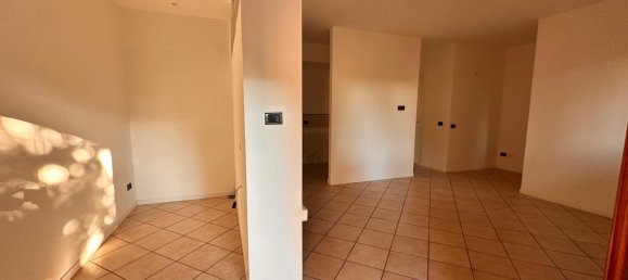 Apartamento T2 em Forlì, Italy N.º 380561 2