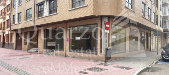 110m² Commercial property in Valladolid, Spain No. 143801 48