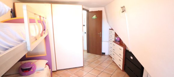 Apartamento de 2 dormitorios en Capena, Italy No. 335803 14