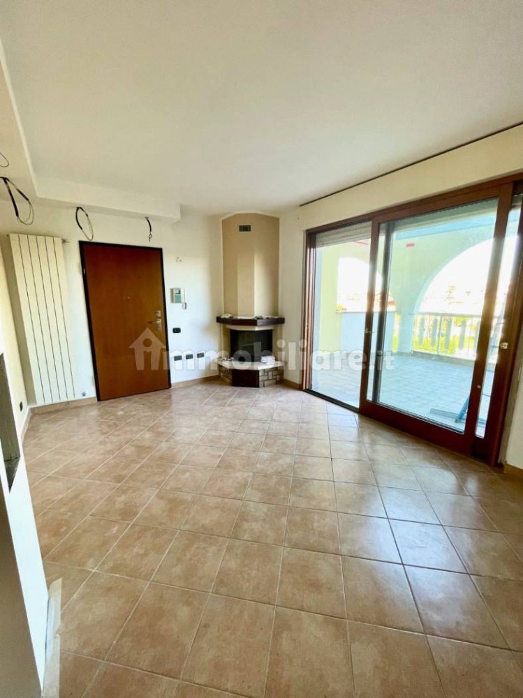 2 chambres Appartement à Arluno, Italy No. 361755