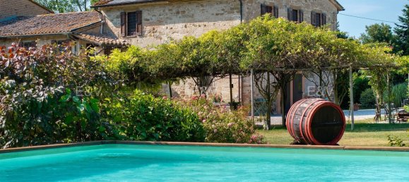 14 rooms House in Bettona, Italy No. 132383 5