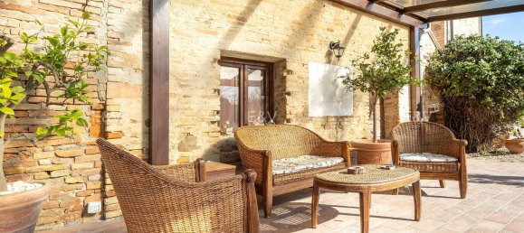 14 rooms House in Bettona, Italy No. 132383 23