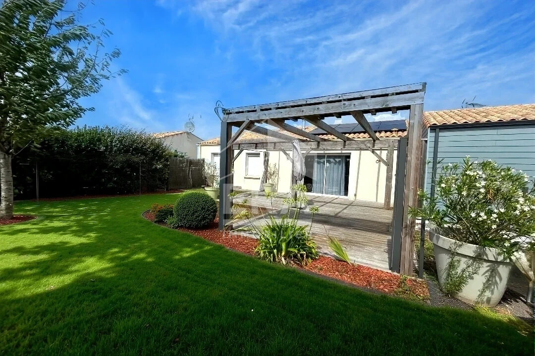 5-salle Maison à Charente-Maritime, France No. 364129