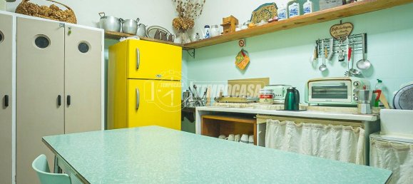 Edifício de 6 divisões em Sirmione, Italy N.º 146243 33