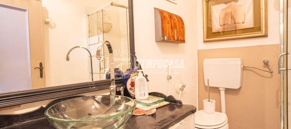 Edifício de 6 divisões em Sirmione, Italy N.º 146243 8