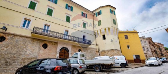Apartamento de 6 divisões em Castelplanio, Italy N.º 8300 6