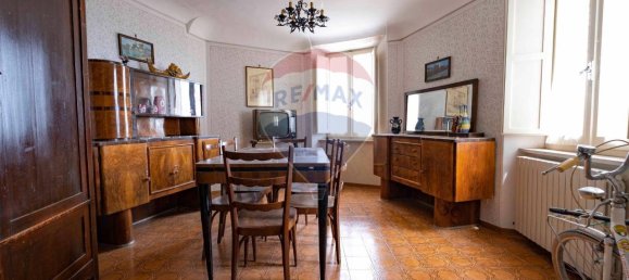 Apartamento de 6 divisões em Castelplanio, Italy N.º 8300 10