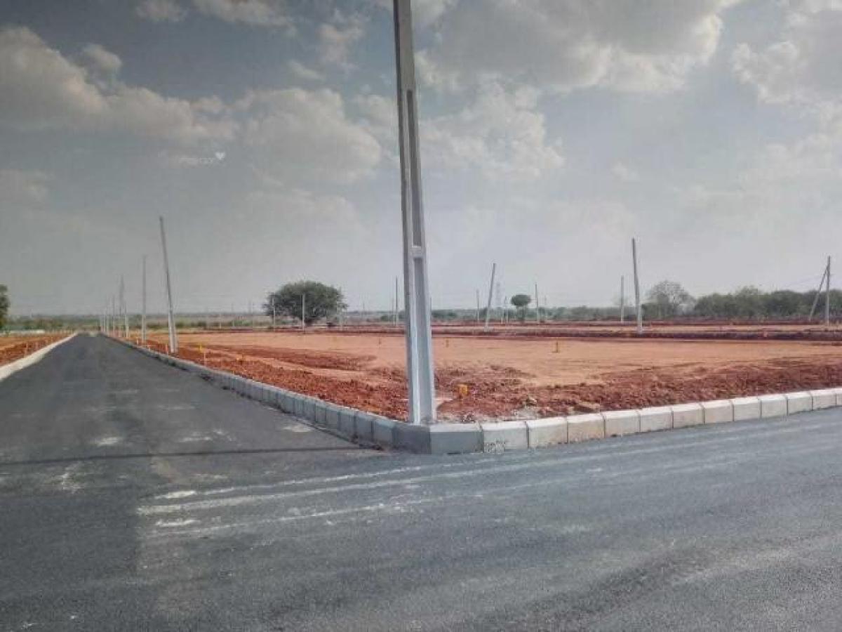  Land in Hyderabad, India No. 34701