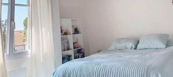 4 bedrooms House in Saint-Rogatien, France No. 290495 11