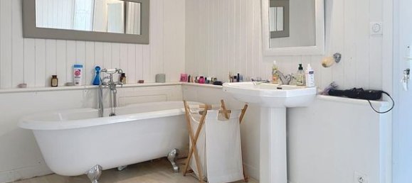 4 bedrooms House in Saint-Rogatien, France No. 290495 10